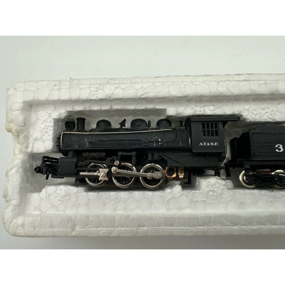 Bachmann 50552 N Scale USRA 0-6-0 Switcher Santa Fe 3283 w/ Box